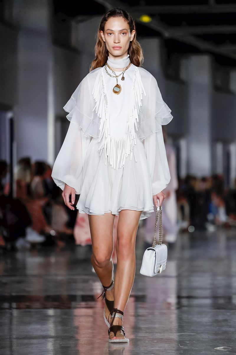 Giambattista Valli, verão 2019 - Foto: Getty Images