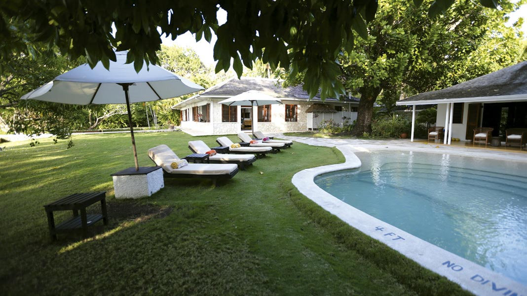 A Fleming Villa, antiga casa de Ian Fleming, onde se inspirou para escrever os 14 bestsellers da série do espião James Bond - Fotos: André Sousa
