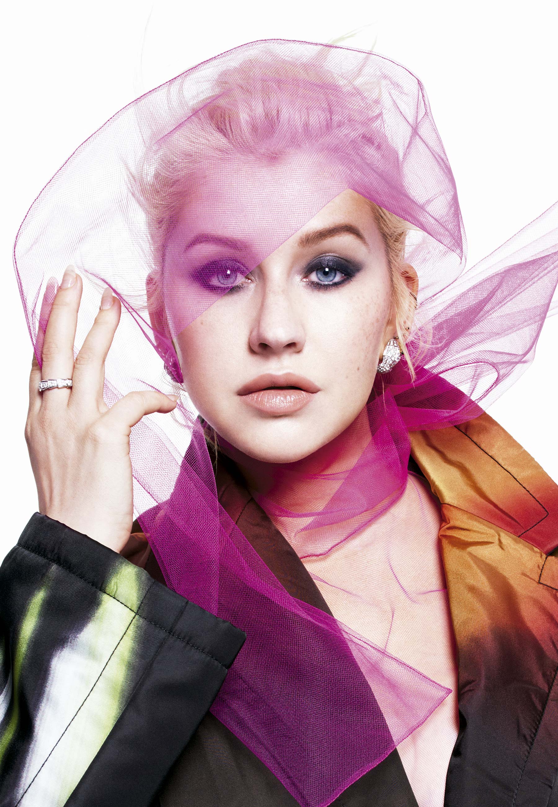 Christina Aguilera - Foto: Arquivo Harper's Bazaar