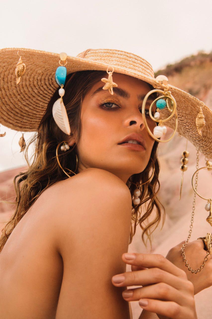 Foto: Julia Amaral, com styling de Maria Cândida e produção da equipe Abi Project (Daniela Martins, Maria Victoria Viana e Nathália Abi-Ackel)