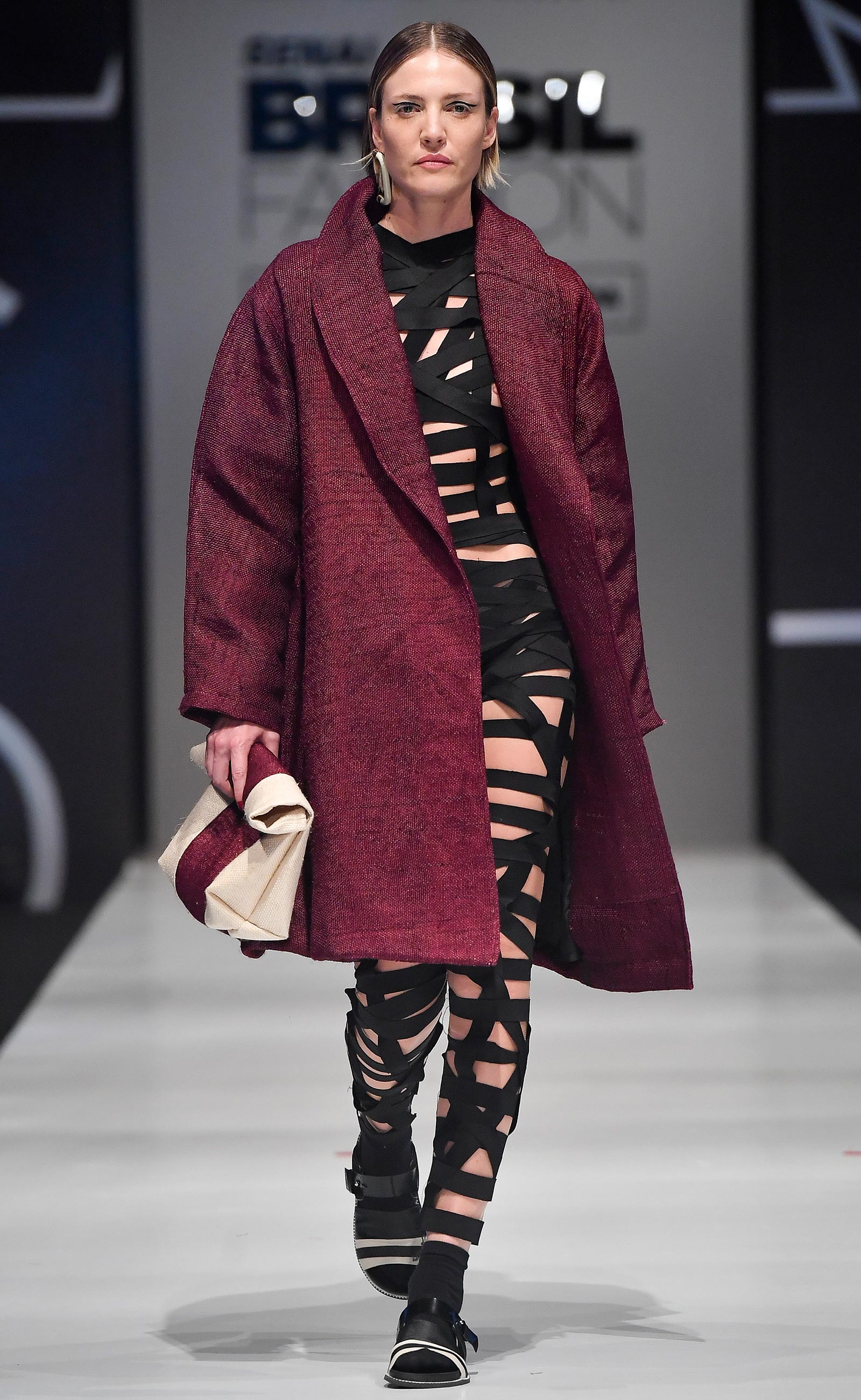 Barbara Berger na passarela do Senai Fashion - Foto: Divulgação