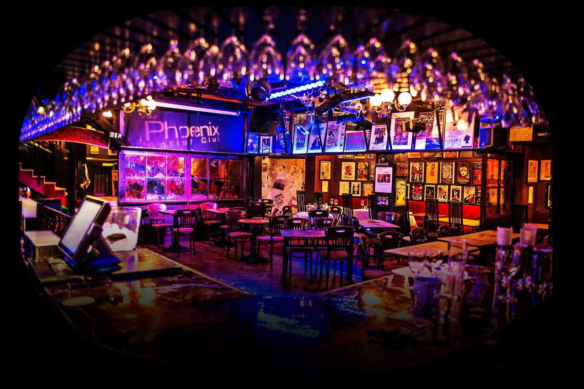 Phoenix Artist Club Main Bar - Foto: Divulgação