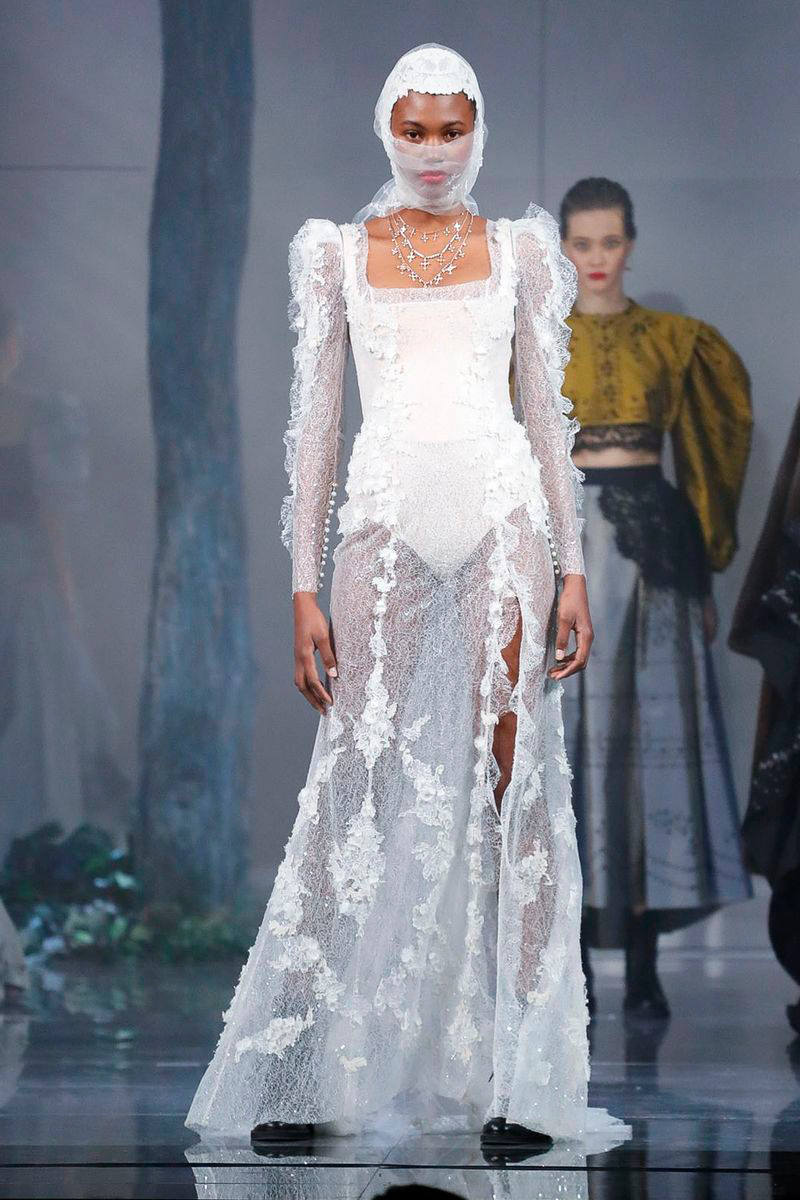Ulyana Sergeenko, alta-costura verão 2019 - Foto: Getty Images