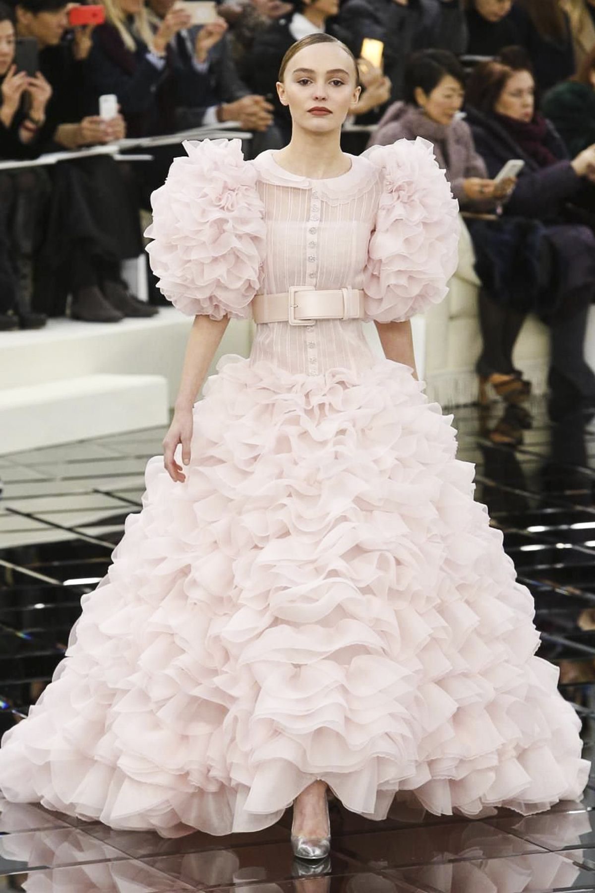 Chanel, alta-costura, verão 2017 - Foto: reprodução/Now Fashion 