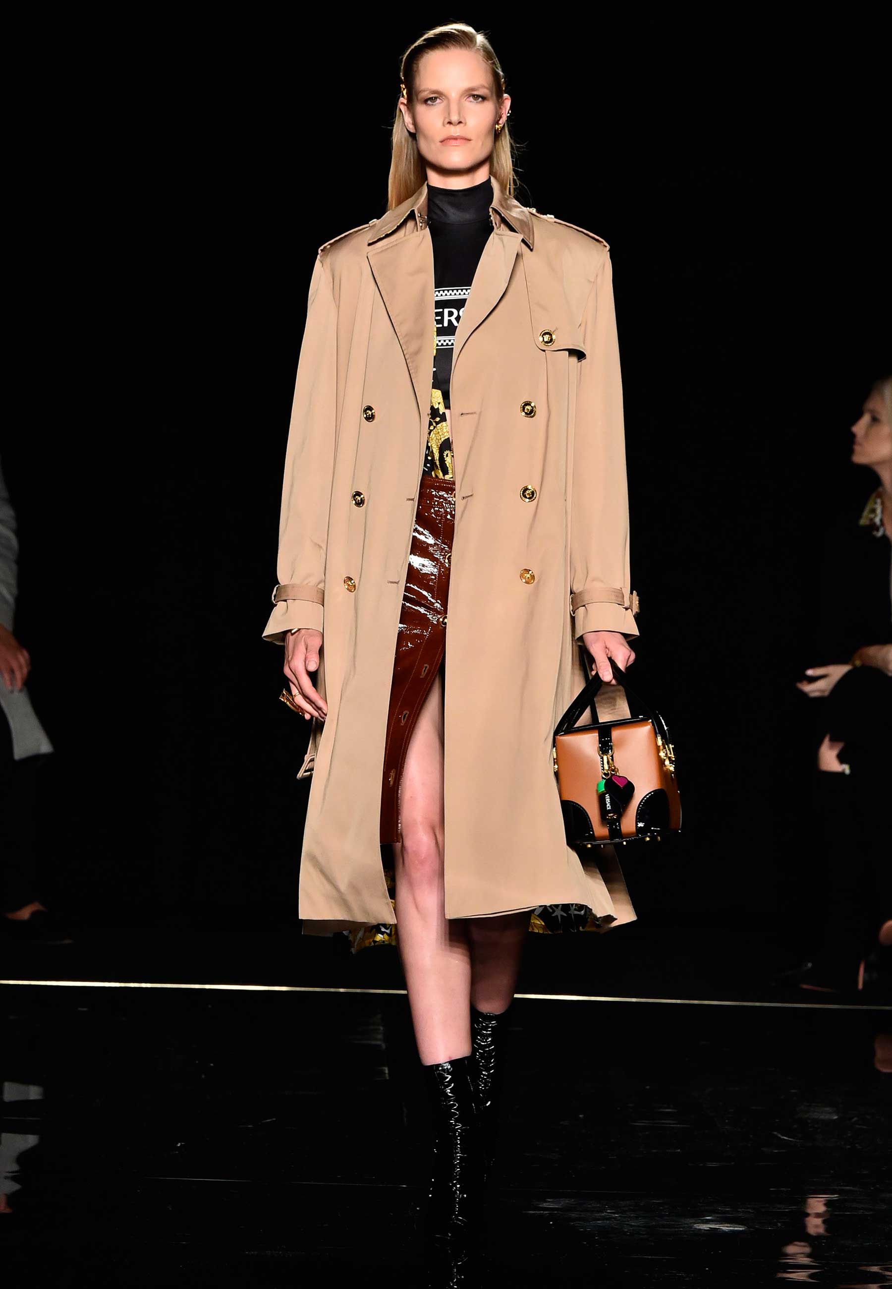 Versace, pre-fall 2019 - Foto: Divulgação