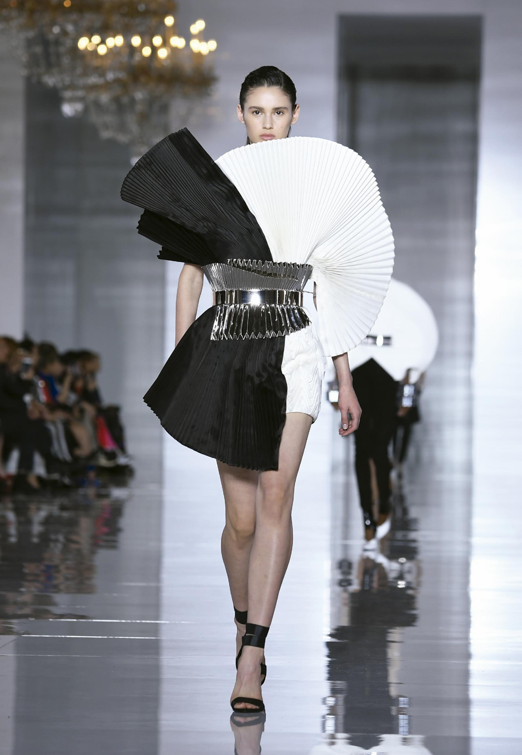 Balmain - Foto: Divulgação