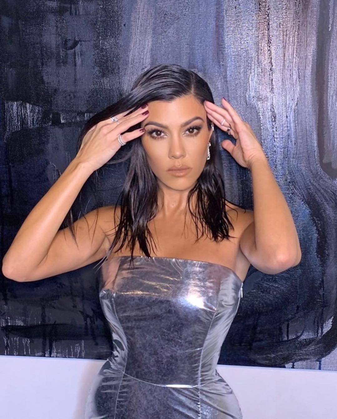 Kourtney Kardashian - Foto: Reprodução/Instagram/@miyakemakeup