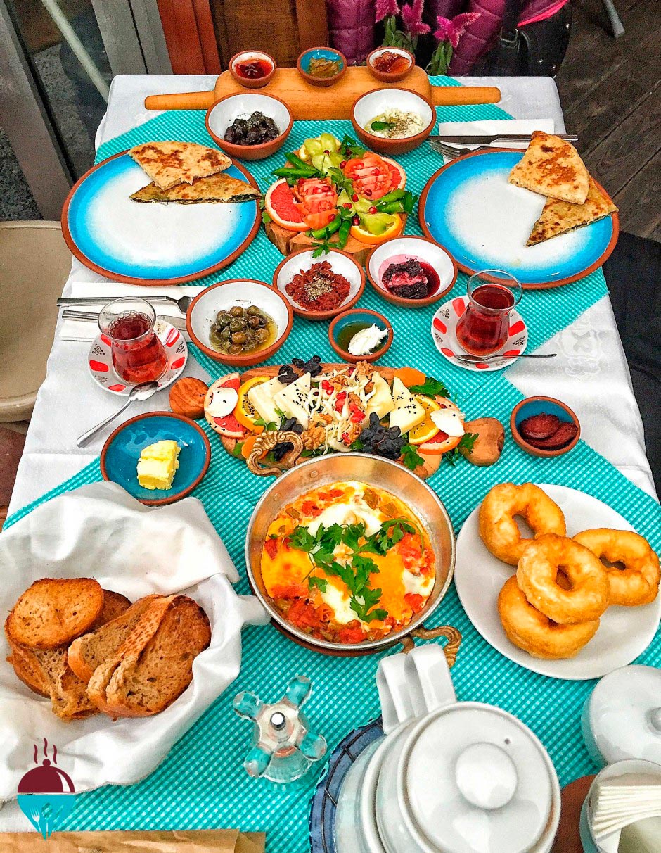 Cesme Bazlama Kahvalti Nisantasi - Foto: Divulgação