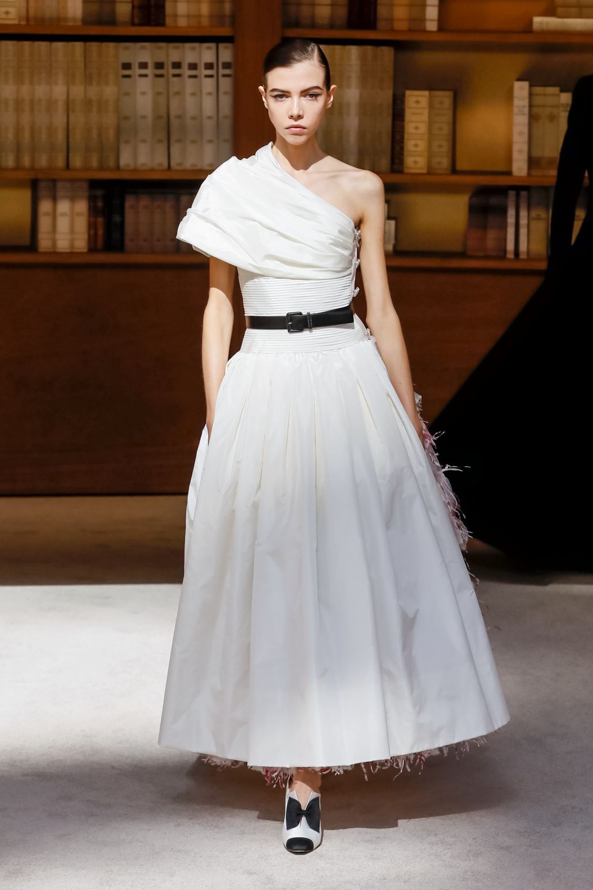 Chanel, alta-costura de inverno 2020 - Foto: Reprodução/Now/Fashion