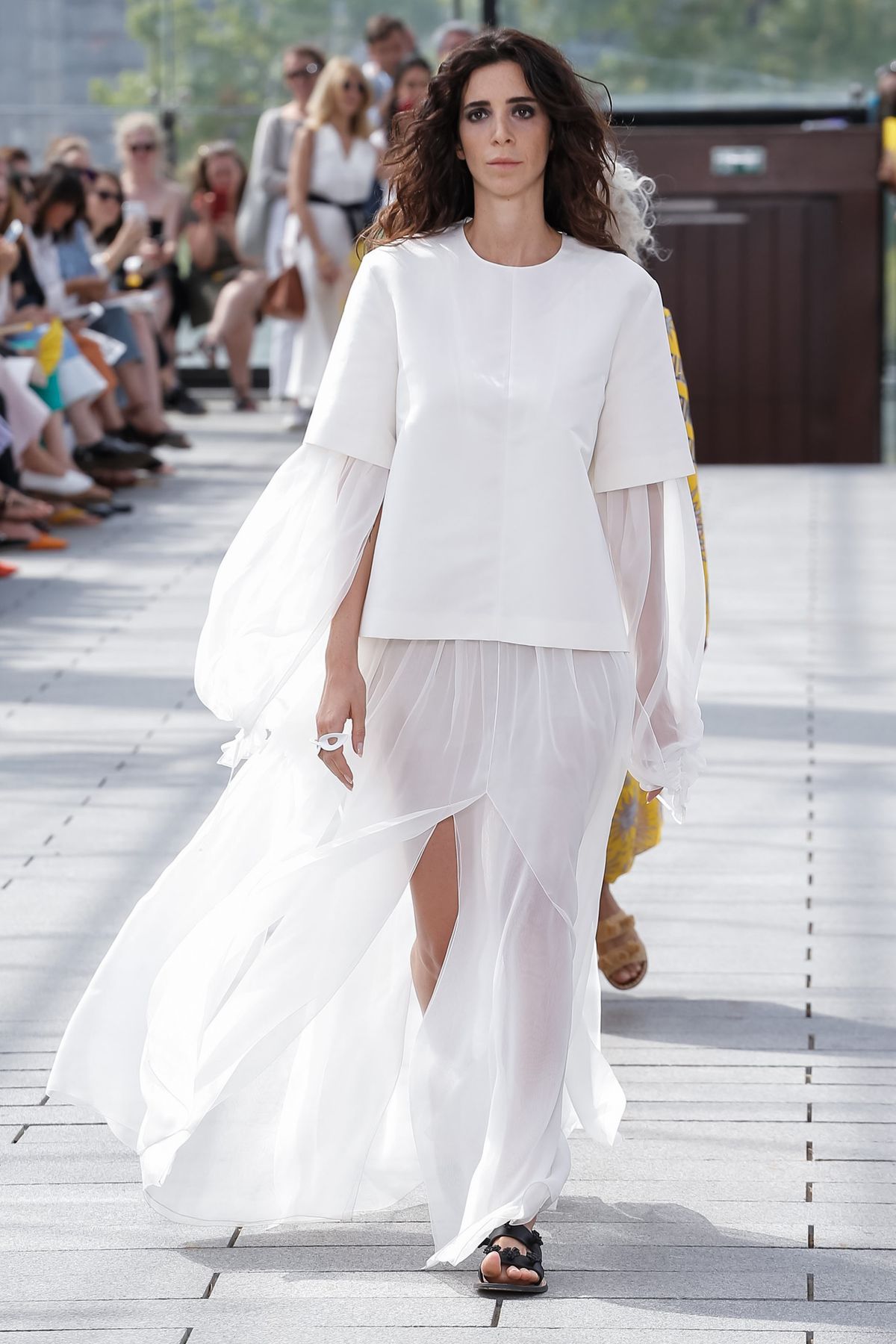 Maison Rabih, alta-costura de inverno 2020 - Foto: Reprodução/Now/Fashion