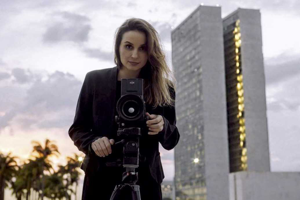 A cineasta brasileira Petra Costa - Foto: Divulgação