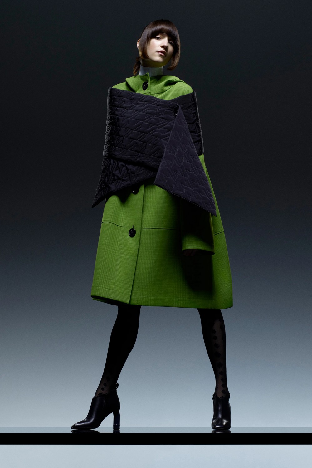 Peças únicas e ilusão de ótica: os destaques do pre-fall 2021 da Nina Ricci