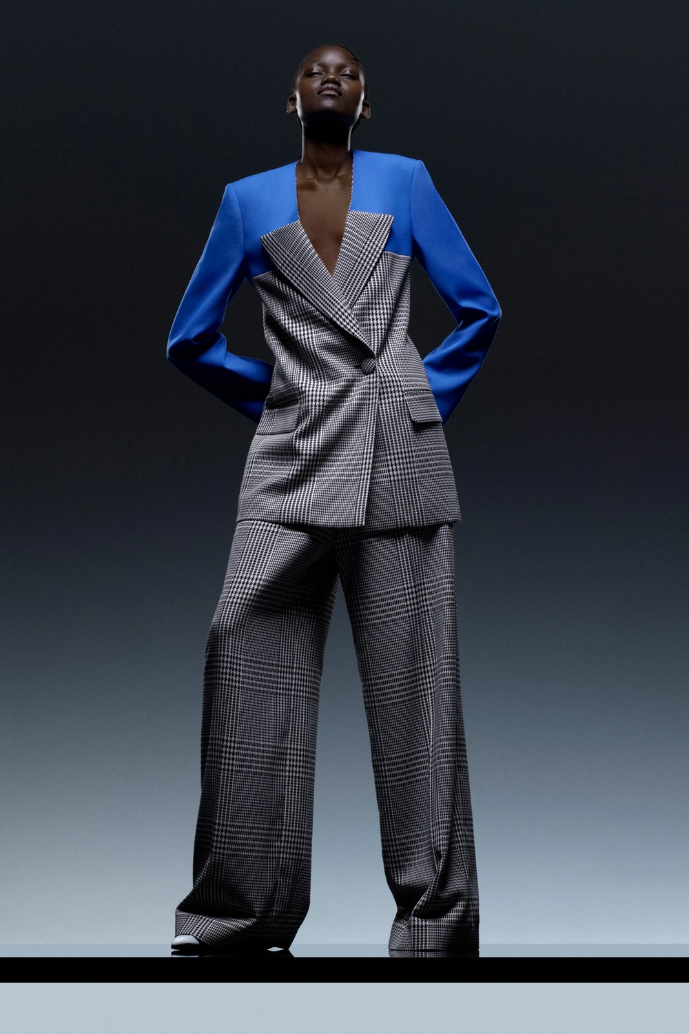Peças únicas e ilusão de ótica: os destaques do pre-fall 2021 da Nina Ricci