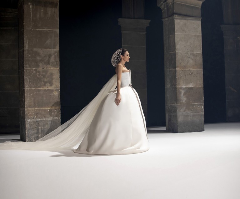 Stephane Rolland: sete ideias de looks para noivas da alta-costura