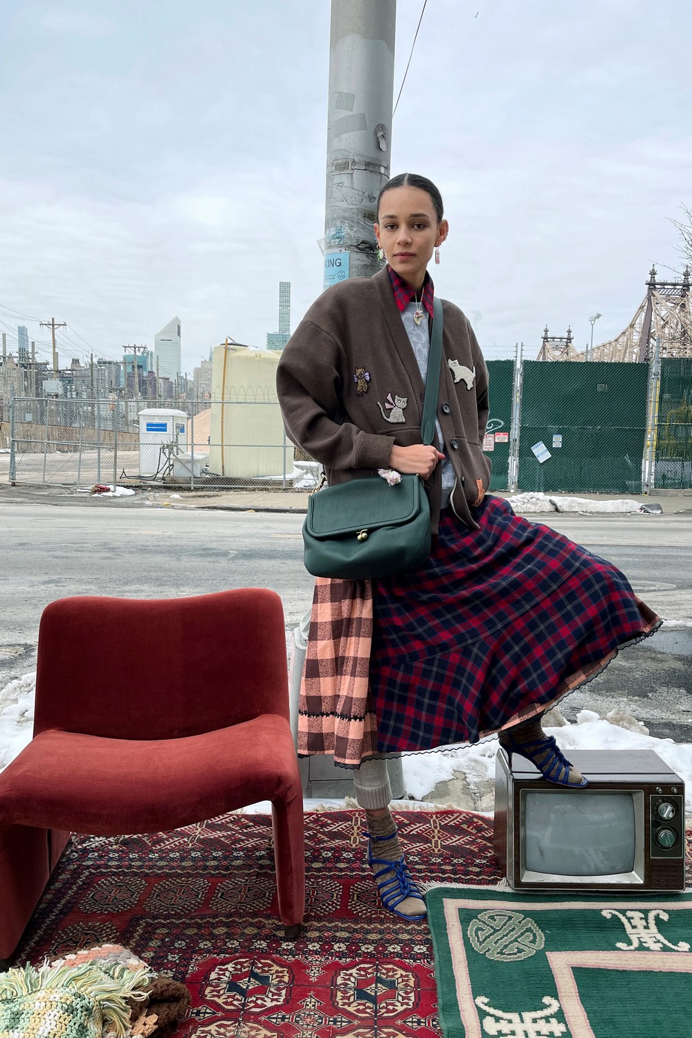 Coach reúne celebridades e referências pop em inverno 2021