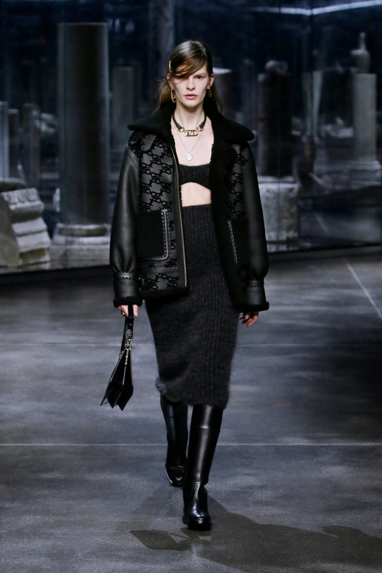 Kim Jones estreia no ready-to-wear da Fendi