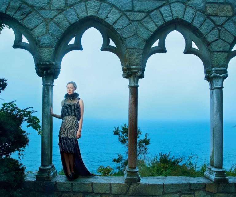 Estilo: Saoirse Ronan é chique sem esforço 