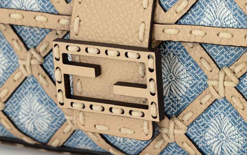 Fendi apresenta o projeto Baguette "hand in hand" - Harper's Bazaar » Moda,  beleza e estilo de vida em um só site