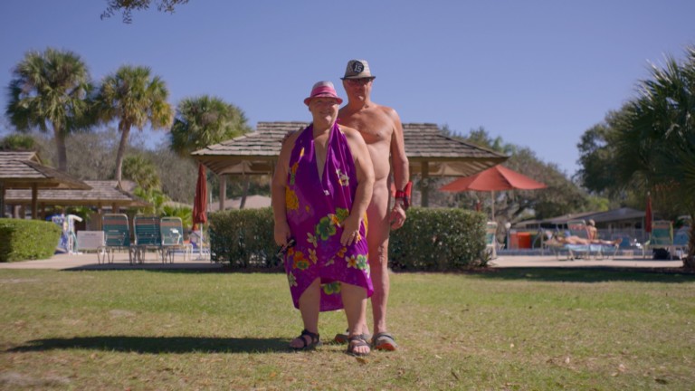 "Histórias para Vestir": série documental da Netflix aborda o lado emocional das roupas