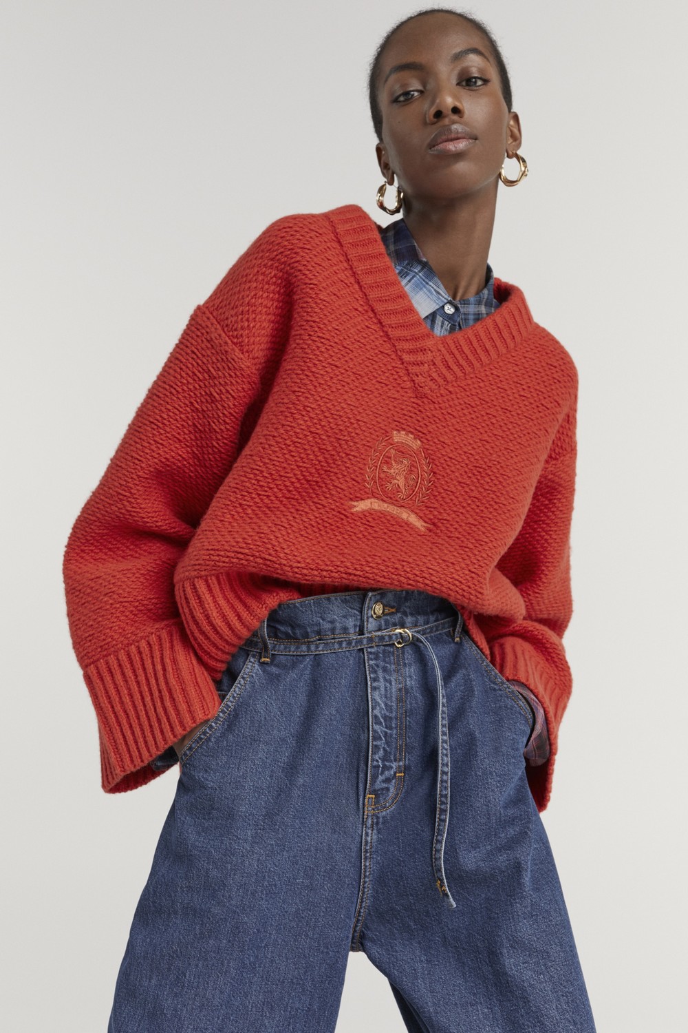 Tommy Hilfiger aposta em materiais sustentáveis para inverno 2021