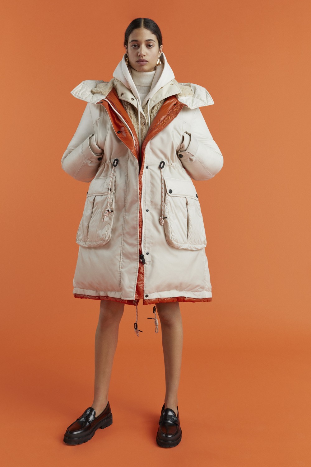 Tommy Hilfiger aposta em materiais sustentáveis para inverno 2021