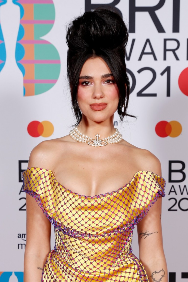 BRIT Awards 2021: as belezas mais marcantes da premiação