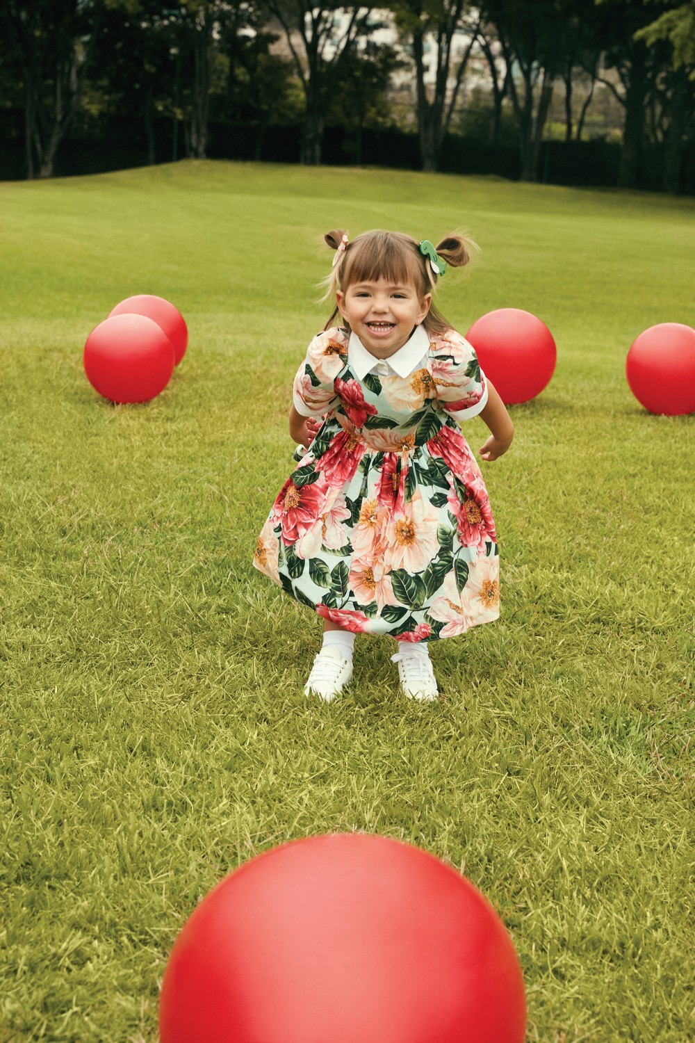 Zoe e Manu: filha e sobrinha de Sabrina Sato fotografam primeira capa solo