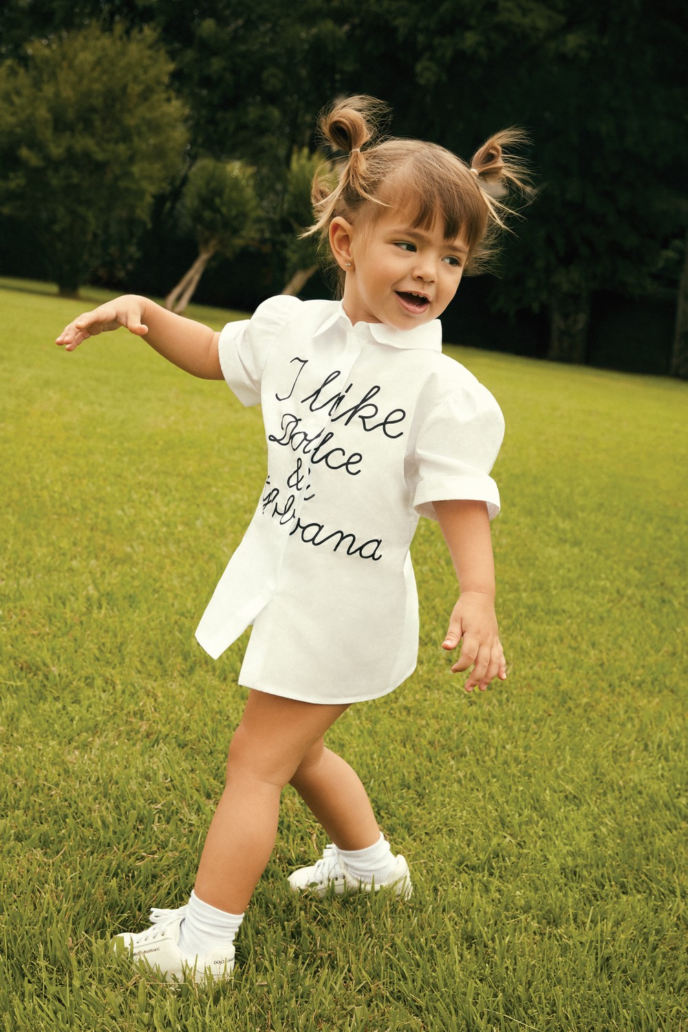 Zoe e Manu: filha e sobrinha de Sabrina Sato fotografam primeira capa solo