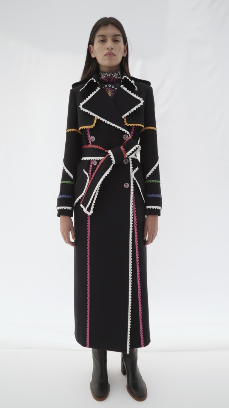 Chloé: o trabalho sustentável de Gabriela Hearts no resort 2022