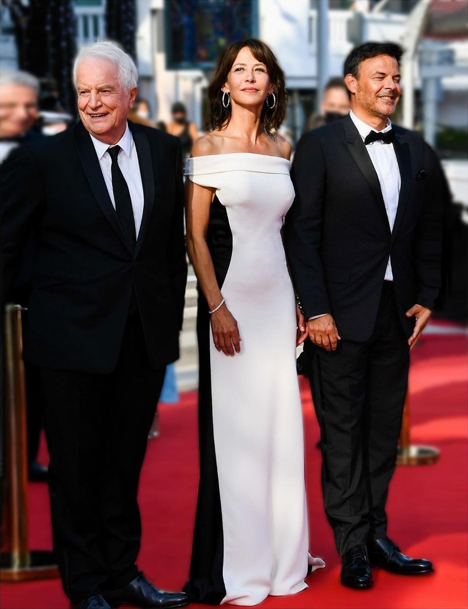 P&B: combinação clássica domina tapetes vermelhos do Festival de Cannes