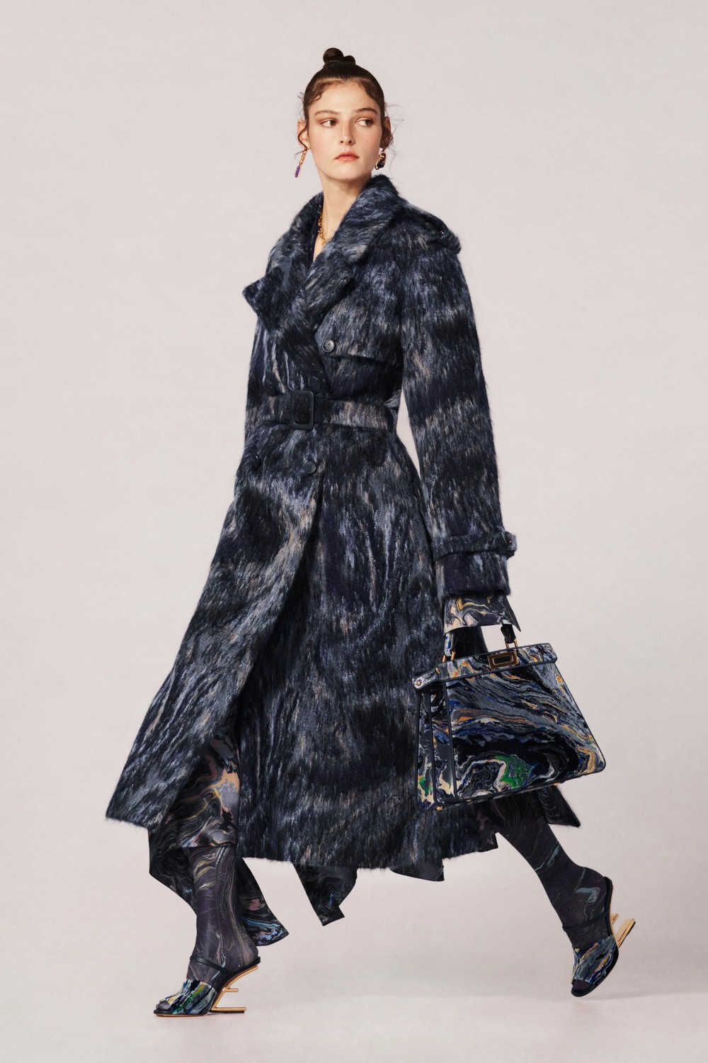 Fendi: 10 looks que amamos no resort 2022