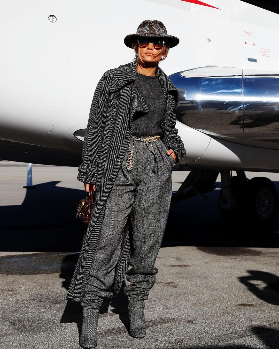 52 anos em 52 looks: Bazaar celebra o aniversário de Jennifer Lopez