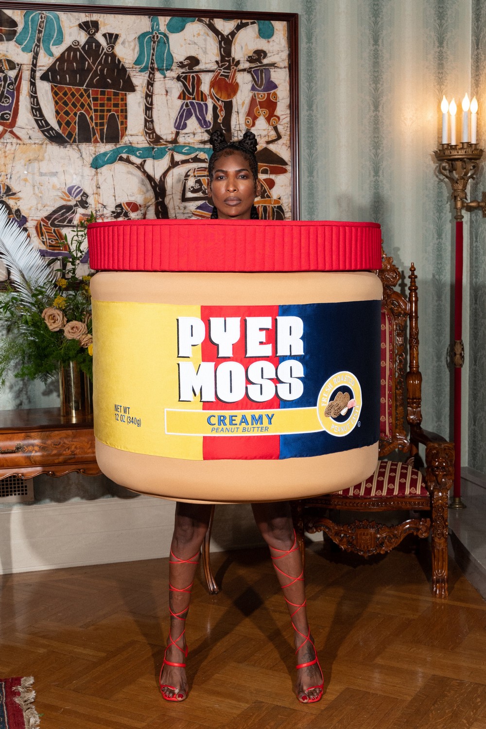 Pyer Moss estreia na semana de alta-costura com peças que homenageiam inventores negros