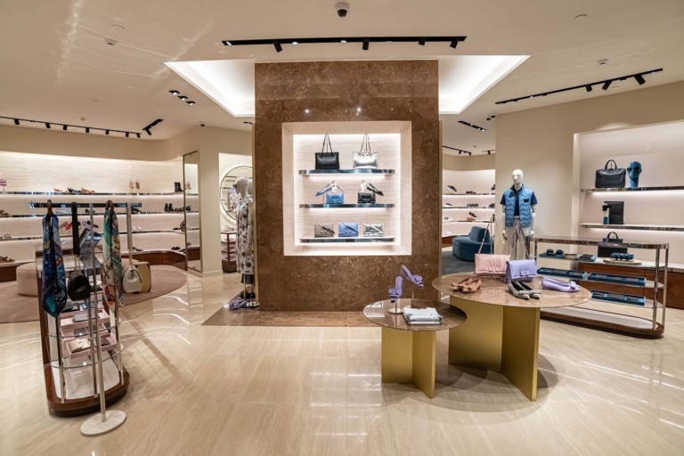 Salvatore Ferragamo inaugura duas lojas no Brasil