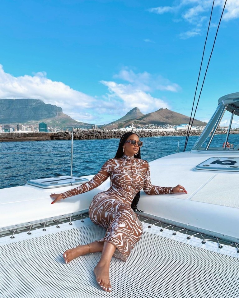 Mihlali Ndmase: Conheça o estilo da influenciadora sul-africana
