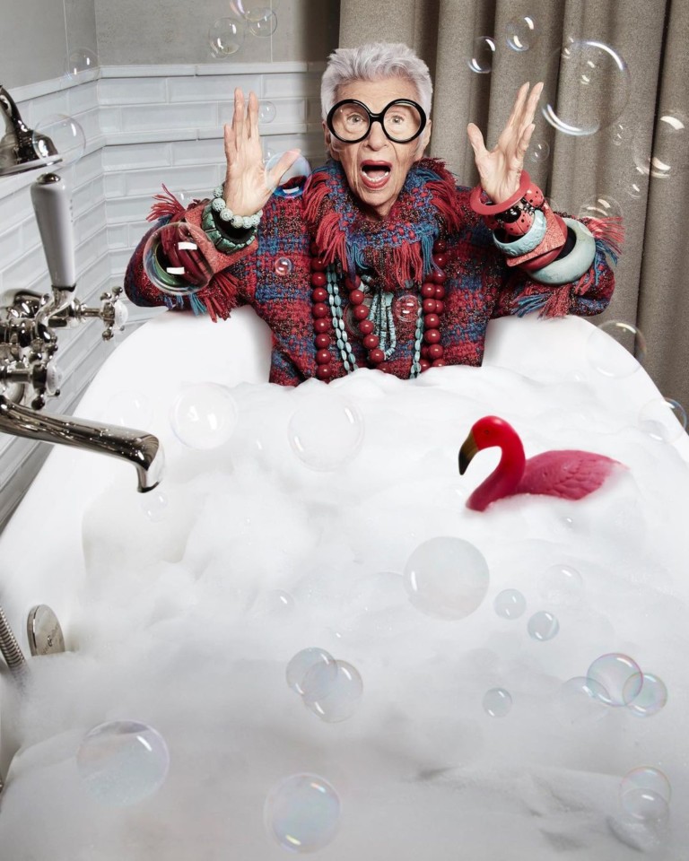 Iris Apfel: dez ensinamentos icônicos da fashionista para aprender já!