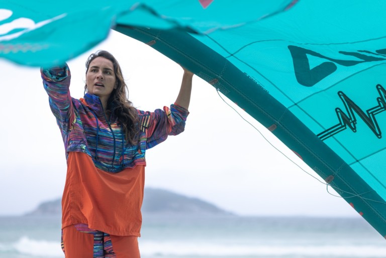 Fila e Perigo lançam collab que exalta o lifestyle esportivo carioca