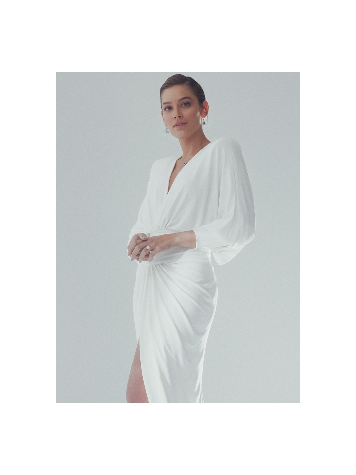 Lá vem a noiva! As tendências da moda bridal em editorial com Marcella Tranchesi