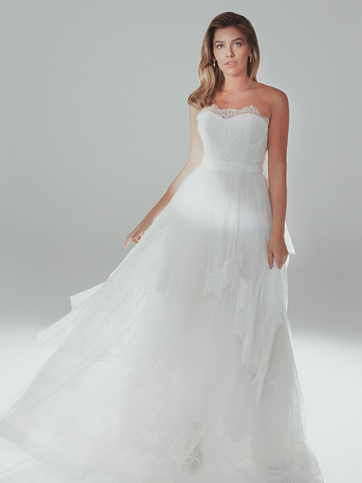 Lá vem a noiva! As tendências da moda bridal em editorial com Marcella Tranchesi