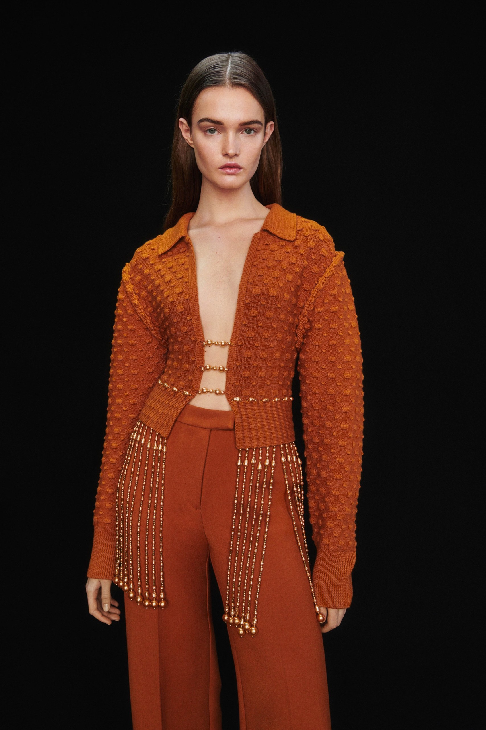 Jonathan Simkhai apresenta desfile de inverno 2022 no metaverso