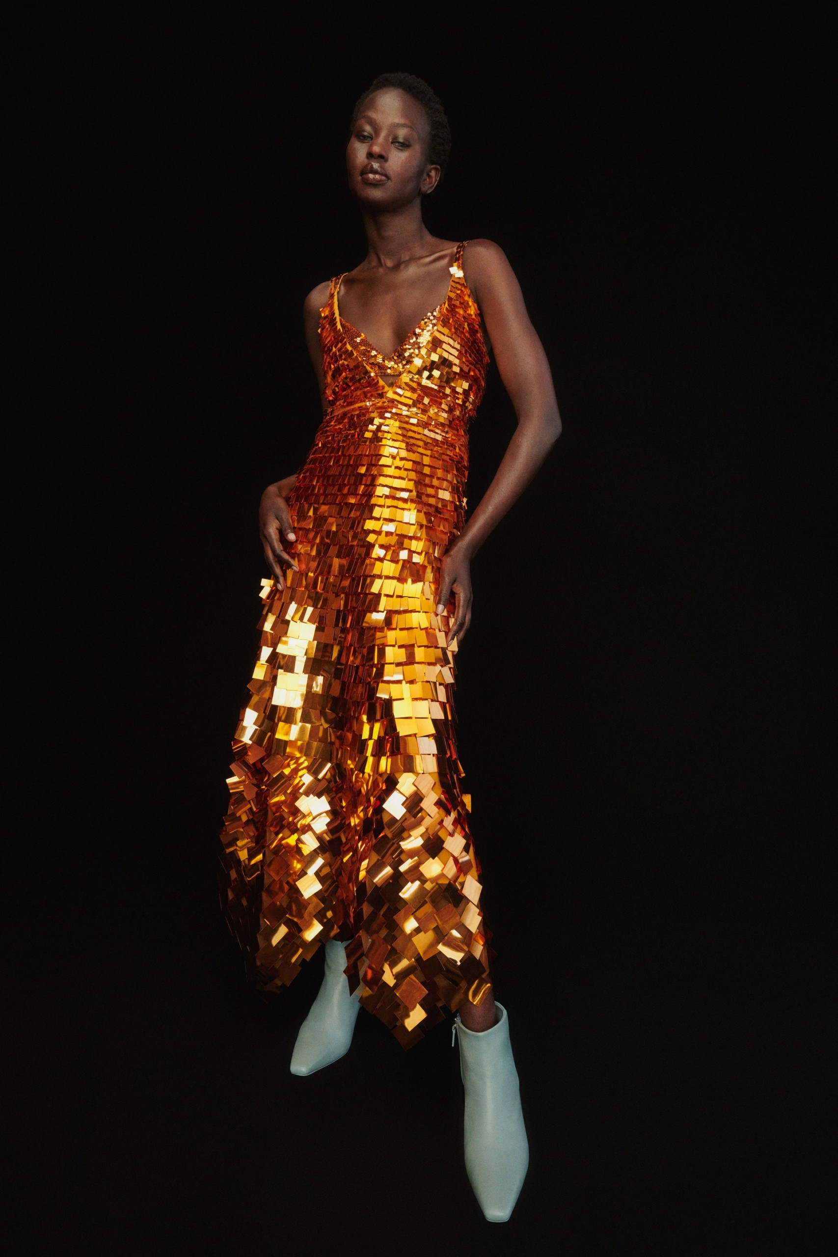 Jonathan Simkhai apresenta desfile de inverno 2022 no metaverso