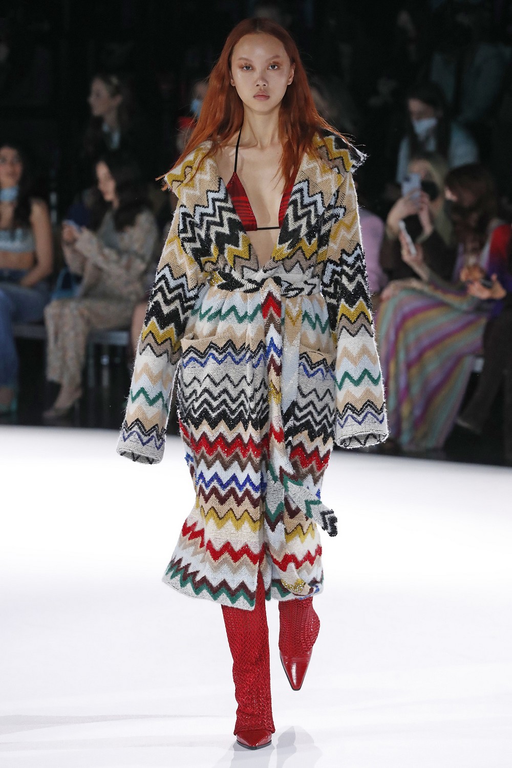 Missoni aposta na sensualidade e jovialidade para inverno 2022