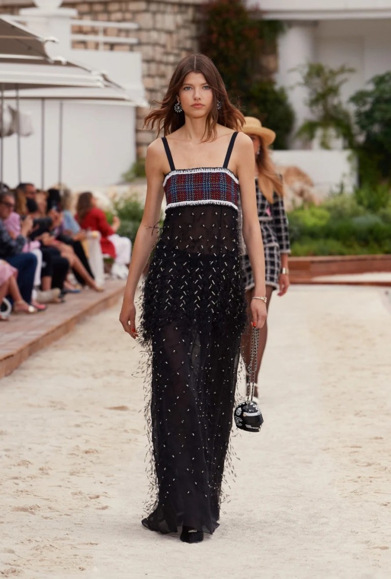 Chanel: clima de diversão e velocidade de Monte Carlo invade o cruise 2022