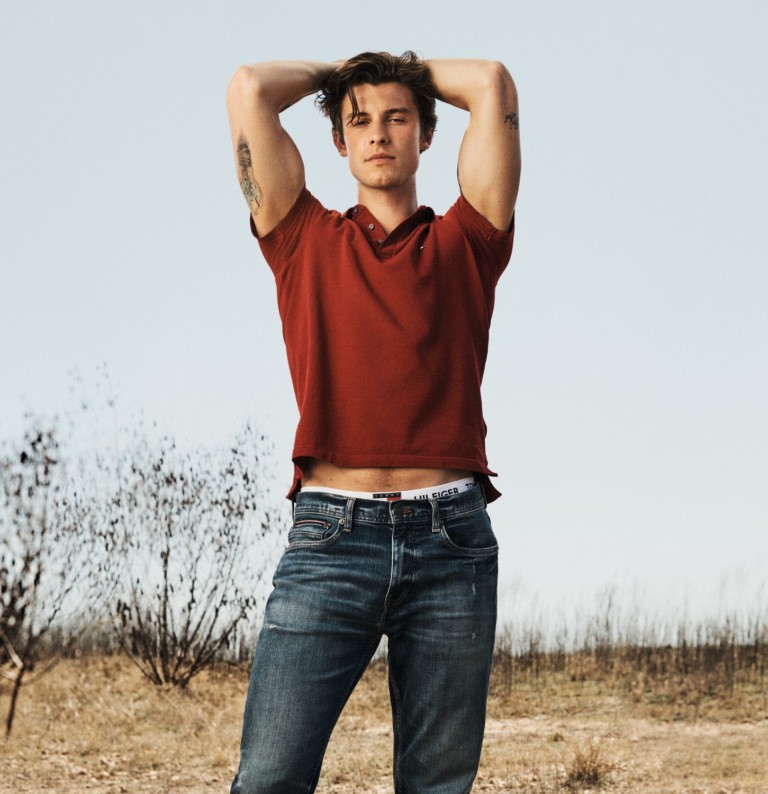 Shawn Mendes e Tommy Hilfiger se unem para diminuir o impacto ambiental da moda e da música
