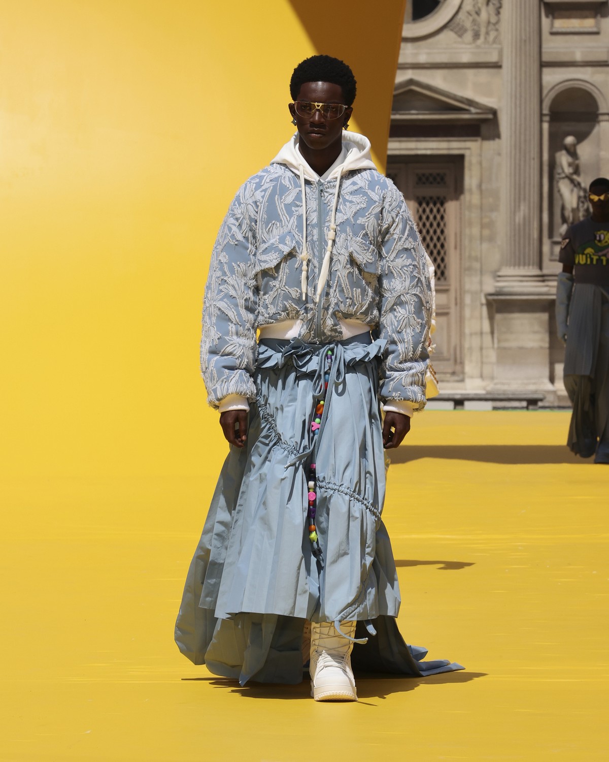 Louis Vuitton homenageia o imaginário infantil e a coletividade da trajetória de Virgil Abloh