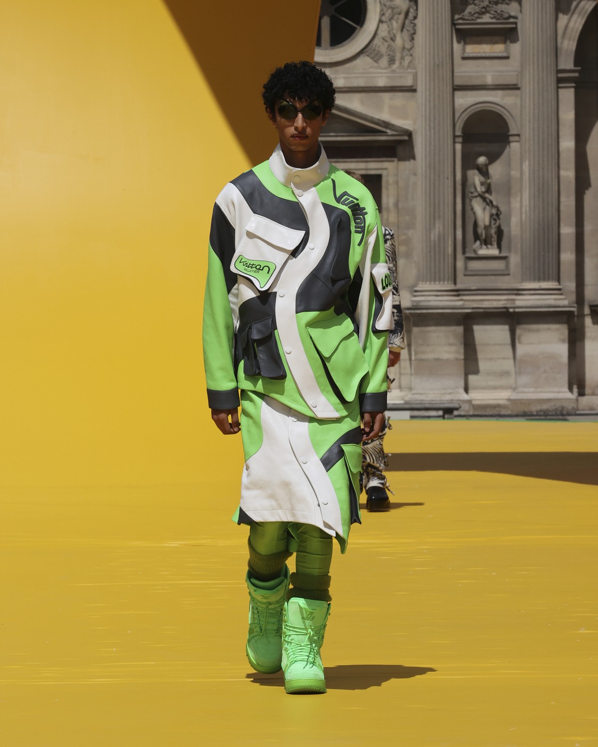 Louis Vuitton homenageia o imaginário infantil e a coletividade da trajetória de Virgil Abloh