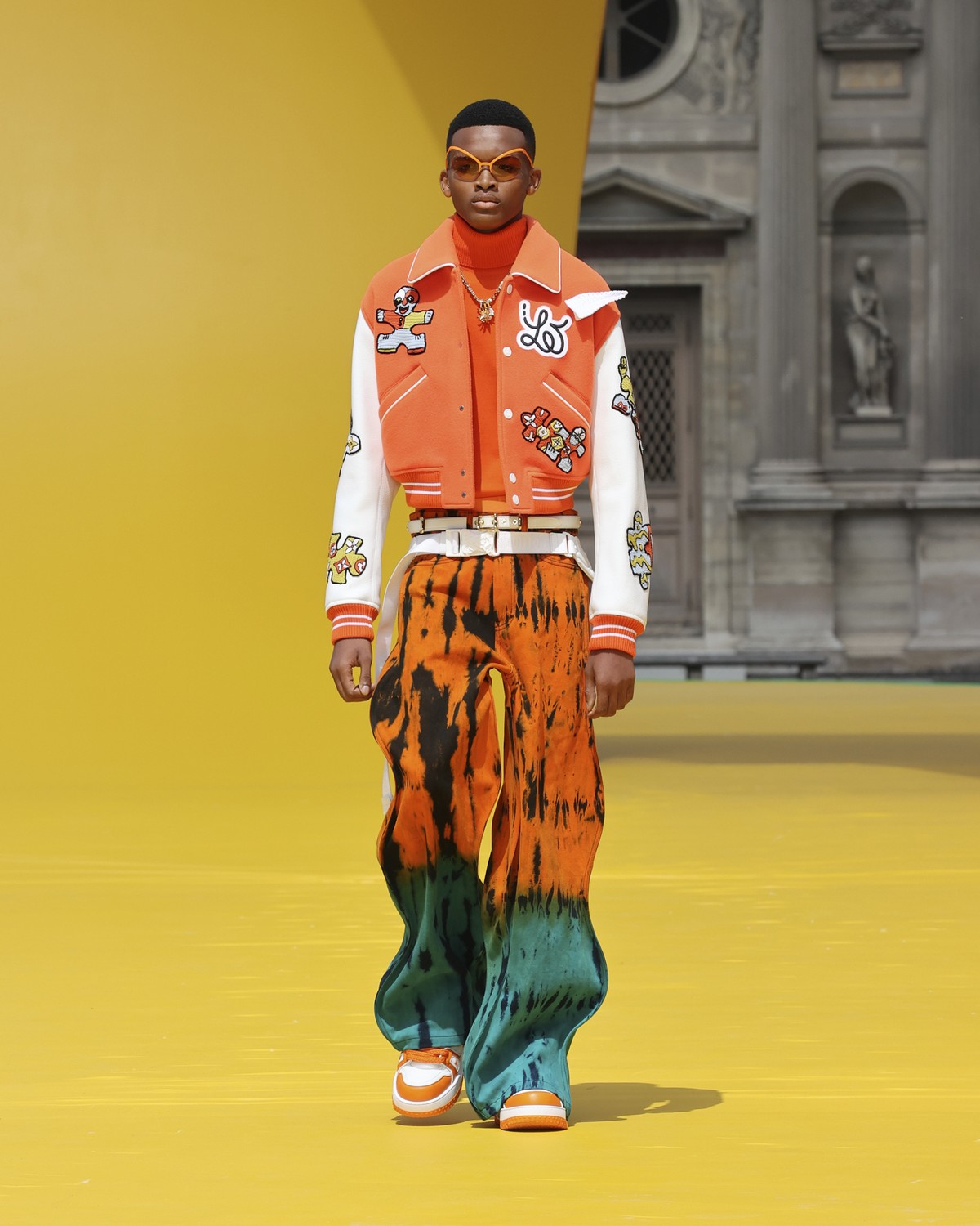 Louis Vuitton homenageia o imaginário infantil e a coletividade da trajetória de Virgil Abloh