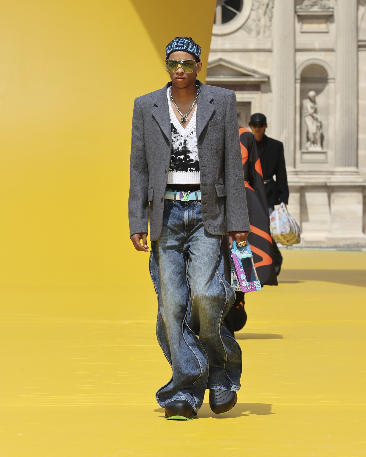 Louis Vuitton homenageia o imaginário infantil e a coletividade da trajetória de Virgil Abloh