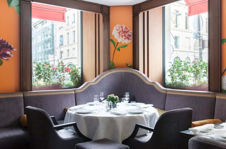 Restaurante premiado do Royal Mansour Marrakech faz takeover no Le Bristol Paris