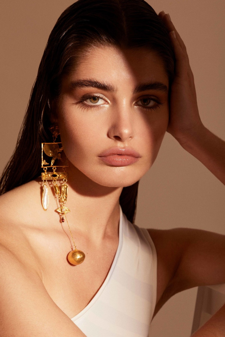 Bazaar testou: nova linha de skincare da Benefit foca na aparência dos poros